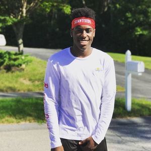 Meet your Posher, Dennis